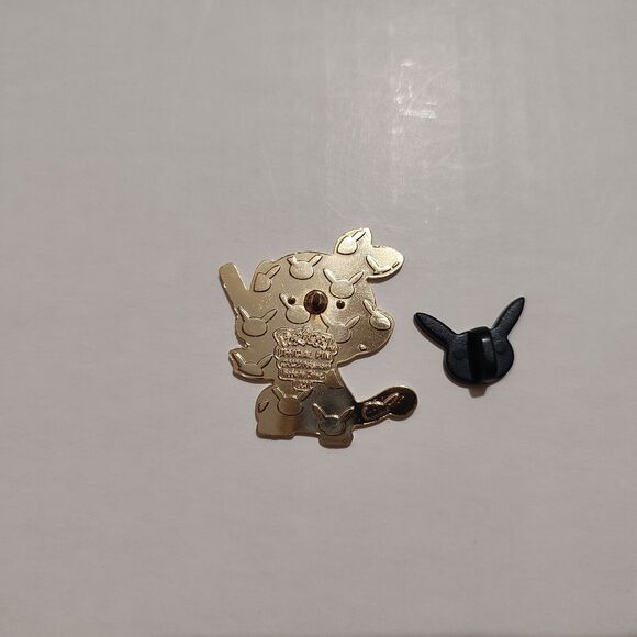 Pokemon TCG Grookey Enamel Pin Official Nintendo Collectible Badge Figure - Picture 3 of 3